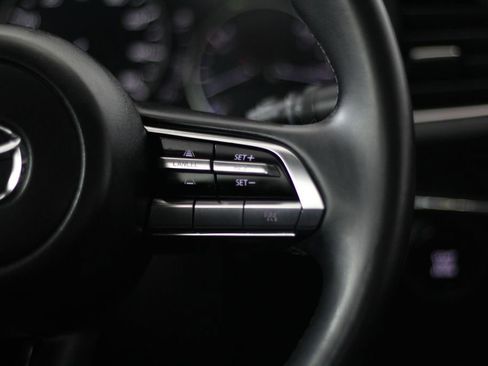 Used 2019 MAZDA MAZDA3 Sedan w/ Preferred Package FWD image 13
