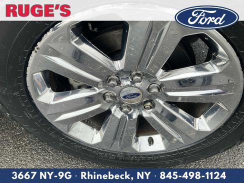 Used 2018 Ford F150 Lariat w/ Equipment Group 502A Luxury image 10
