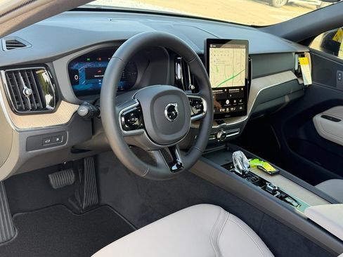 New 2026 Volvo XC60 T8 Plus w/ Climate Package AWD/4WD image 13