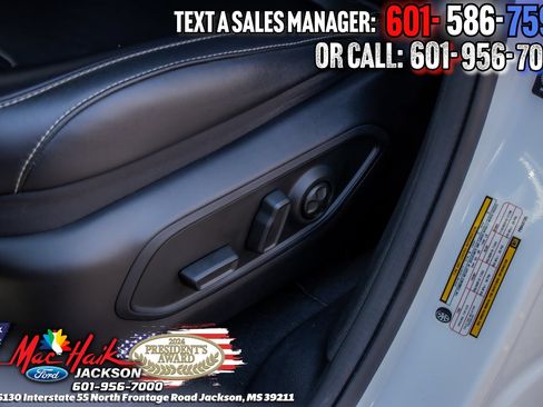 Used 2023 Jeep Grand Cherokee L Limited RWD image 9