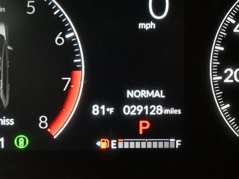 Used 2024 Honda HR-V EX-L image 16