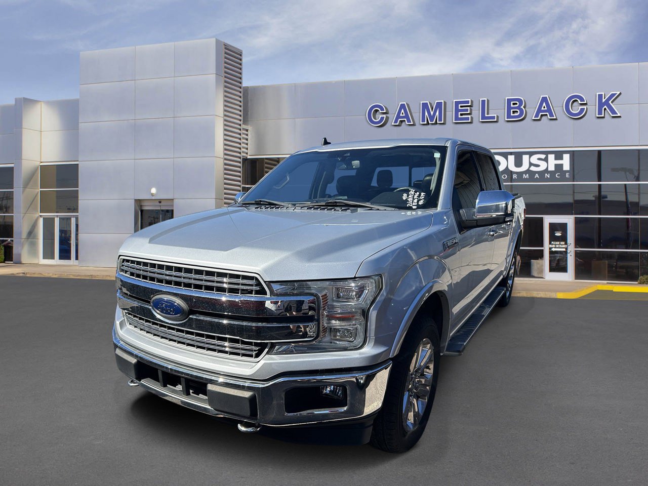 Used 2019 Ford F150 Lariat w/ Equipment Group 502A Luxury AWD/4WD image 14