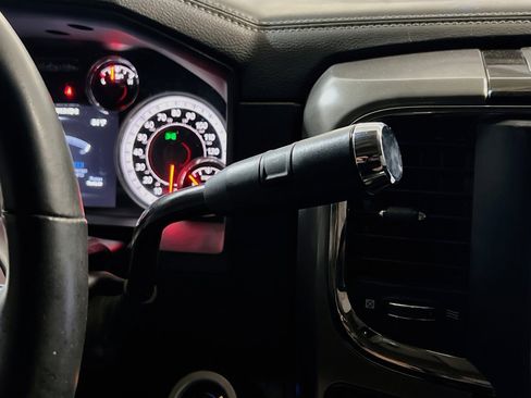 Used 2018 RAM 2500 Laramie w/ Sport Appearance Group AWD/4WD image 13