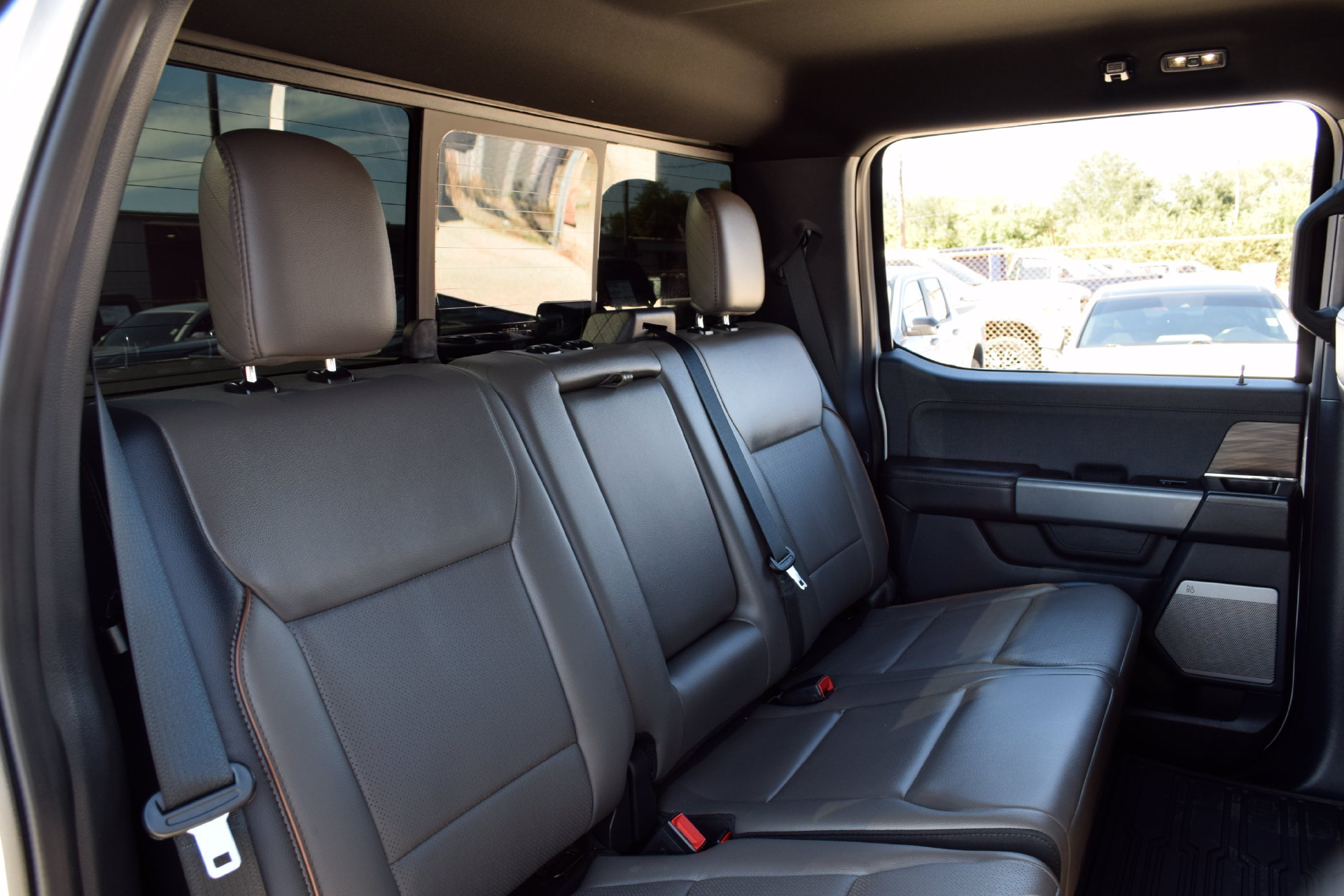 Used 2025 Ford F150 Lariat w/ Equipment Group 502A High AWD/4WD image 23