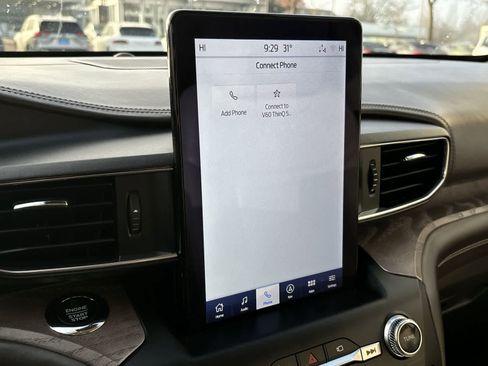 Used 2020 Ford Explorer Platinum w/ Premium Technology Package image 20