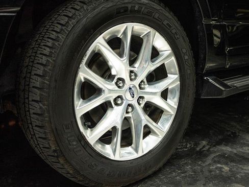 Used 2017 Ford Expedition EL Limited AWD/4WD image 3