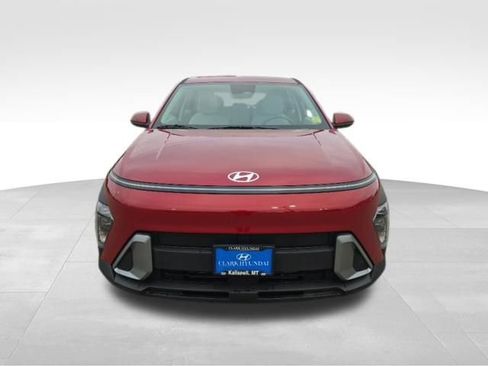 New 2026 Hyundai Kona SE image 2