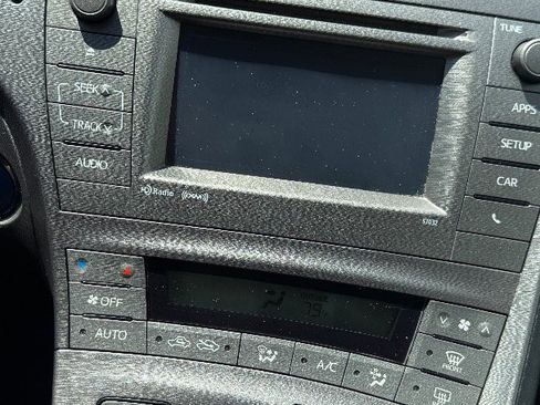 Used 2012 Toyota Prius Three image 23