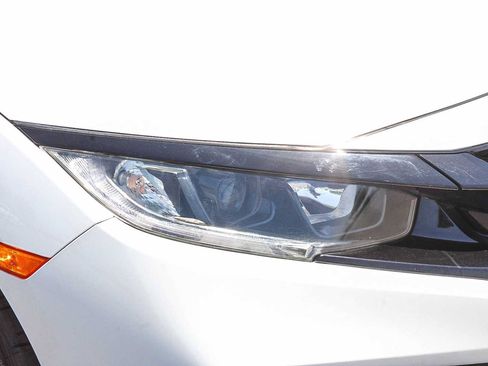 Used 2020 Honda Civic Sport image 4