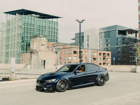 Used 2018 BMW M3 w/ Competition Package RWD image 2