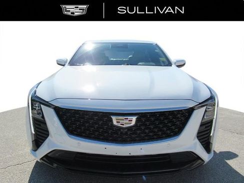 Used 2025 Cadillac CT5 Premium Luxury image 4