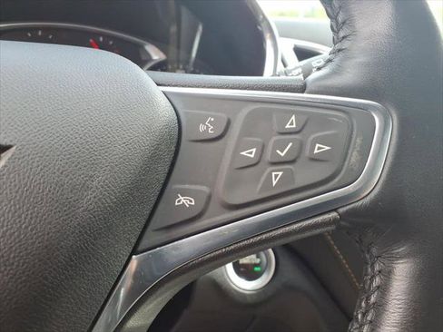 Used 2019 Chevrolet Equinox Premier AWD/4WD image 17