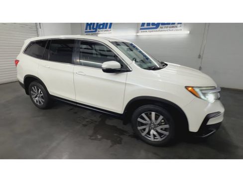 Used 2019 Honda Pilot EX image 2