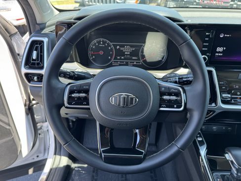 Used 2021 Kia Sorento SX AWD/4WD image 17