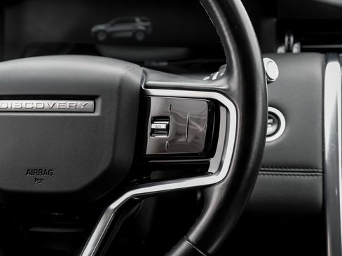 Used 2021 Land Rover Discovery Sport SE image 15