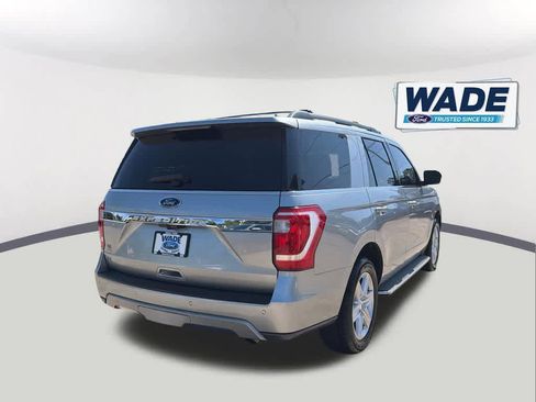 Used 2020 Ford Expedition XLT w/ Equipment Group 202A RWD image 5
