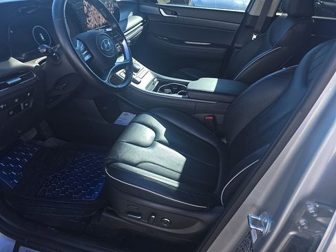 Used 2024 Hyundai Palisade Limited image 7