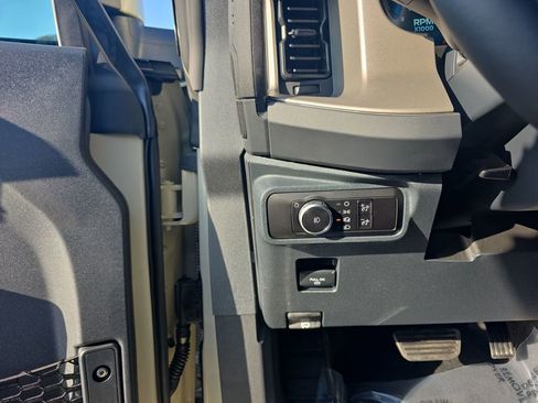 New 2026 Ford Bronco Outer Banks AWD/4WD image 21