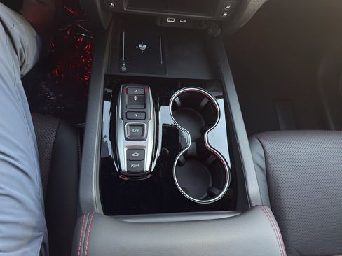 Used 2025 Honda Ridgeline TrailSport image 16