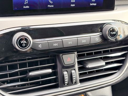 Used 2022 Ford Escape SEL w/ Technology Package image 15