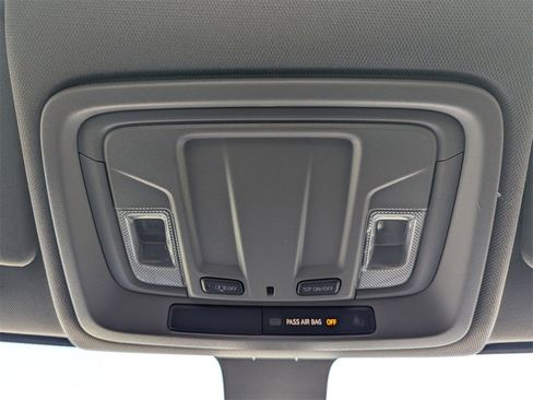 Certified 2023 Chevrolet Silverado 3500 W/T image 25