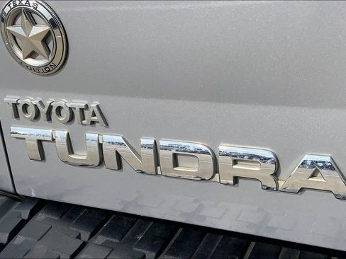 Used 2012 Toyota Tundra Dbl 5.7L V8 6-Spd AT image 9