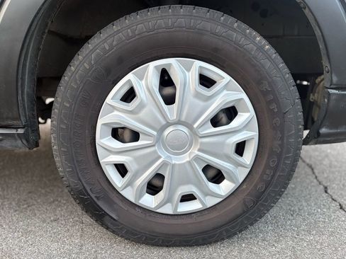 Used 2019 Ford Transit 350 XLT image 37