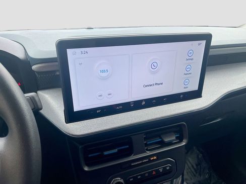 Used 2025 Ford Maverick XLT w/ Equipment Group 302A image 14