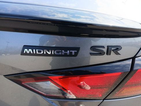 Used 2022 Nissan Altima 2.5 SR w/ Midnight Edition Package image 10