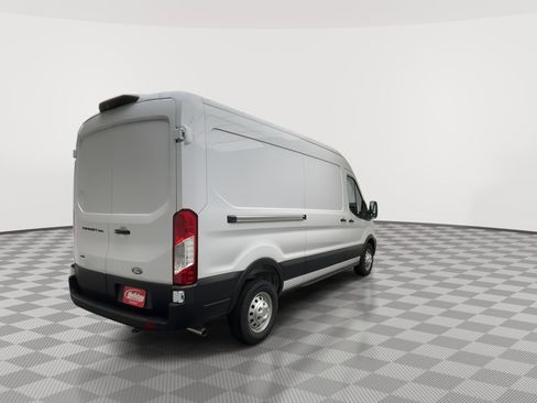 New 2026 Ford Transit 250 148 Medium Roof Extended AWD image 33