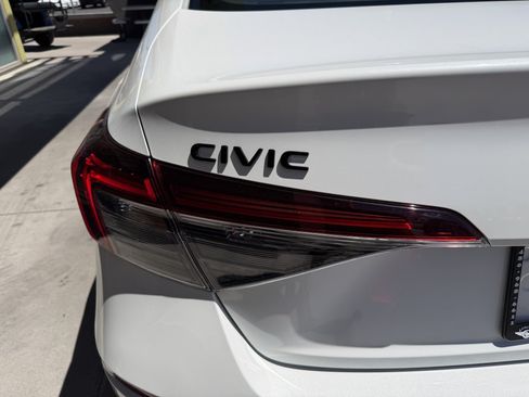 Used 2026 Honda Civic FWD Hybrid Sedan image 14