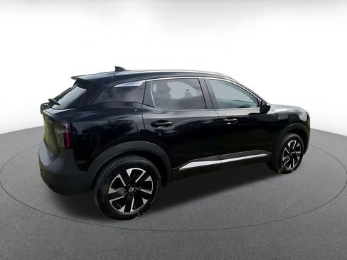 Used 2026 Nissan Kicks SV w/ Cold Weather Package AWD/4WD image 14