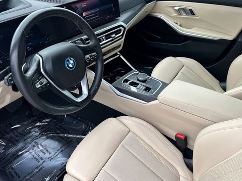 Used 2023 BMW 330e w/ Premium Package image 9