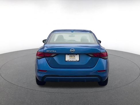 Used 2025 Nissan Sentra SV image 12