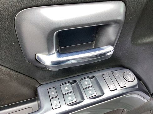 Used 2018 Chevrolet Silverado 1500 LT w/ All Star Edition image 12