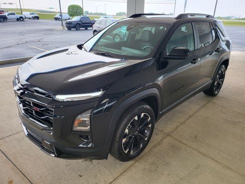 Used 2025 Chevrolet Equinox RS w/ Safety and Technology Package AWD/4WD image 2