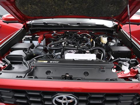Certified 2025 Toyota 4Runner TRD Sport image 39