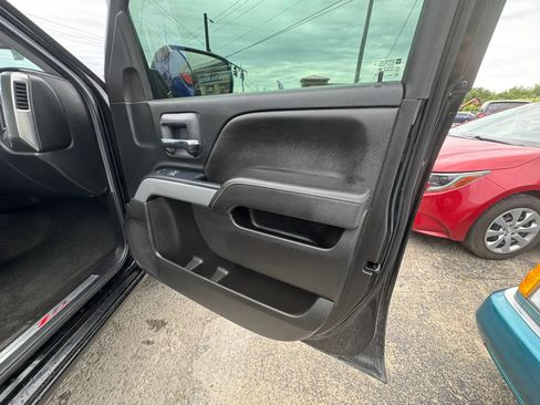 Used 2018 Chevrolet Silverado 1500 LT w/ All Star Edition AWD/4WD image 23