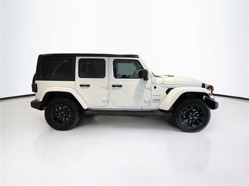 Used 2023 Jeep Wrangler Unlimited Sahara w/ Cold Weather Group image 7