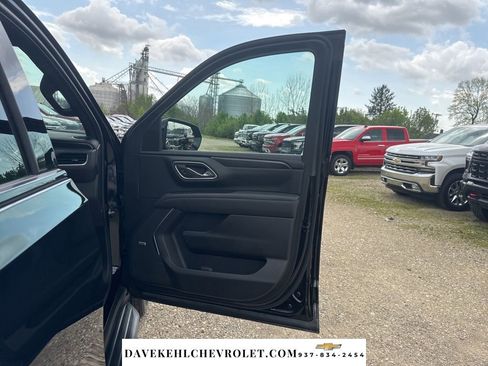 Used 2023 Chevrolet Tahoe RST w/ Luxury Package AWD/4WD image 47