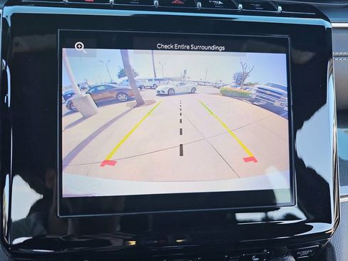 Used 2023 Jeep Grand Cherokee L Laredo image 23