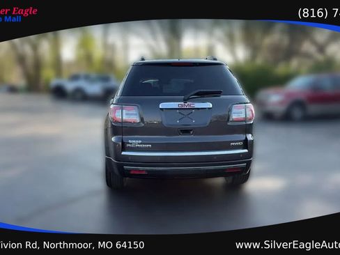 Used 2015 GMC Acadia SLT w/ Technology Package AWD/4WD image 4