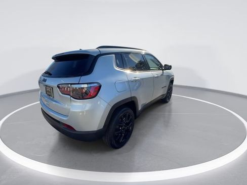 New 2026 Jeep Compass Latitude AWD/4WD image 8