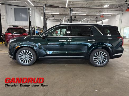 Used 2025 Hyundai Palisade Calligraphy AWD/4WD image 1