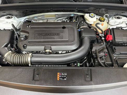 Used 2023 Buick Envision Essence FWD image 37