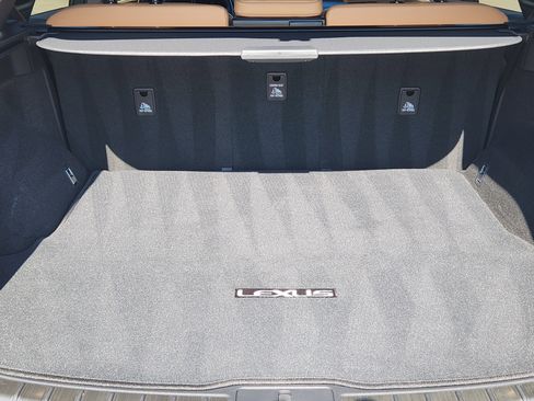 Certified 2025 Lexus RX 350 Premium Plus w/ Accessory Package (Z1) image 38