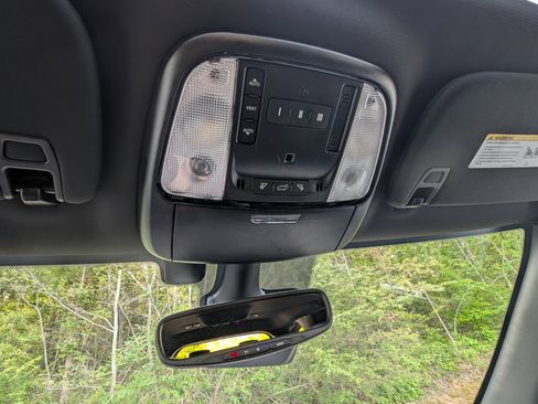 Used 2025 Dodge Durango R/T image 32