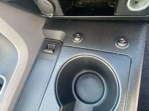 Used 2011 Toyota Tundra SR5 image 27