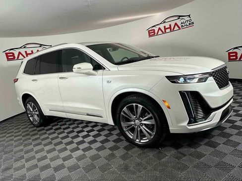 Used 2023 Cadillac XT6 Premium Luxury image 10