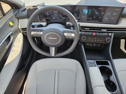 New 2026 Hyundai Sonata Blue FWD image 27